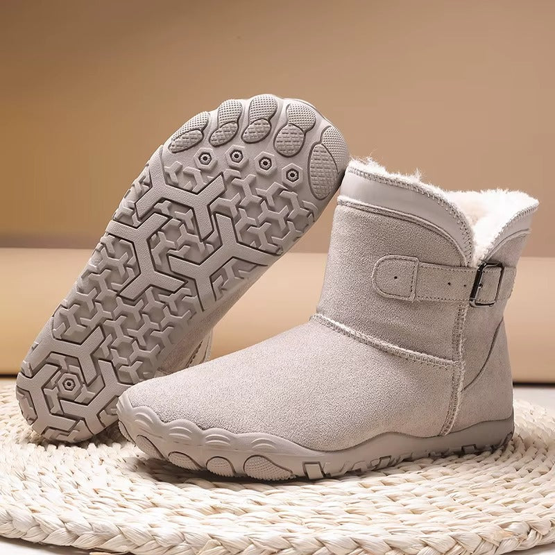 Ankle Boots Women Choose for Winter Comfort in Frost Grey