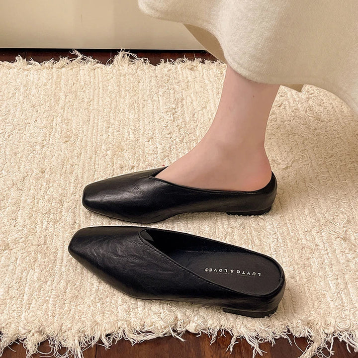 Lightweight Women's Ballet Flats in Vegan Leather (5)