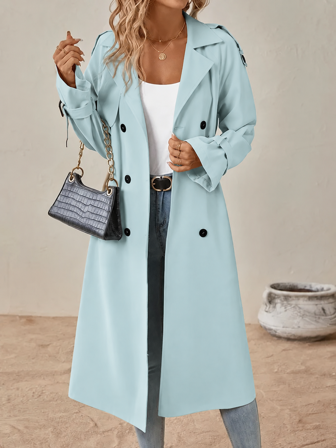 Tailored Women's Trench Coat for Professional Commute (2)