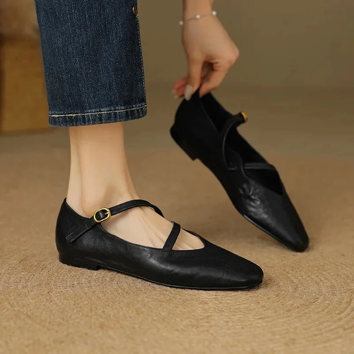 Women's Ballet Flats in Premium Leather in Black