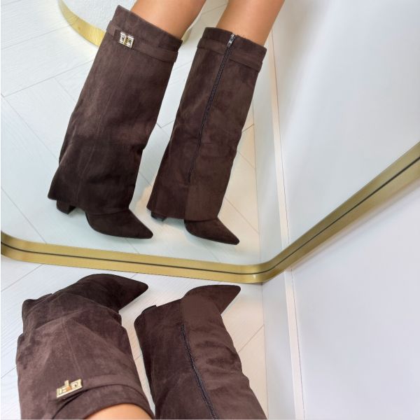 Women's Black Suede Knee-High Boots for Everyday Wear in Suede Brown