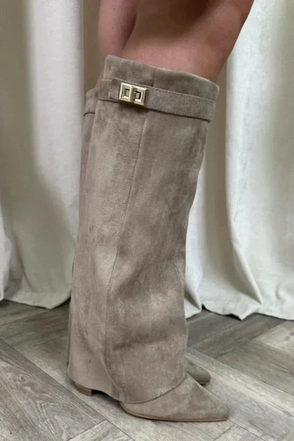 Women's Black Suede Knee-High Boots for Everyday Wear in Suede Taupe