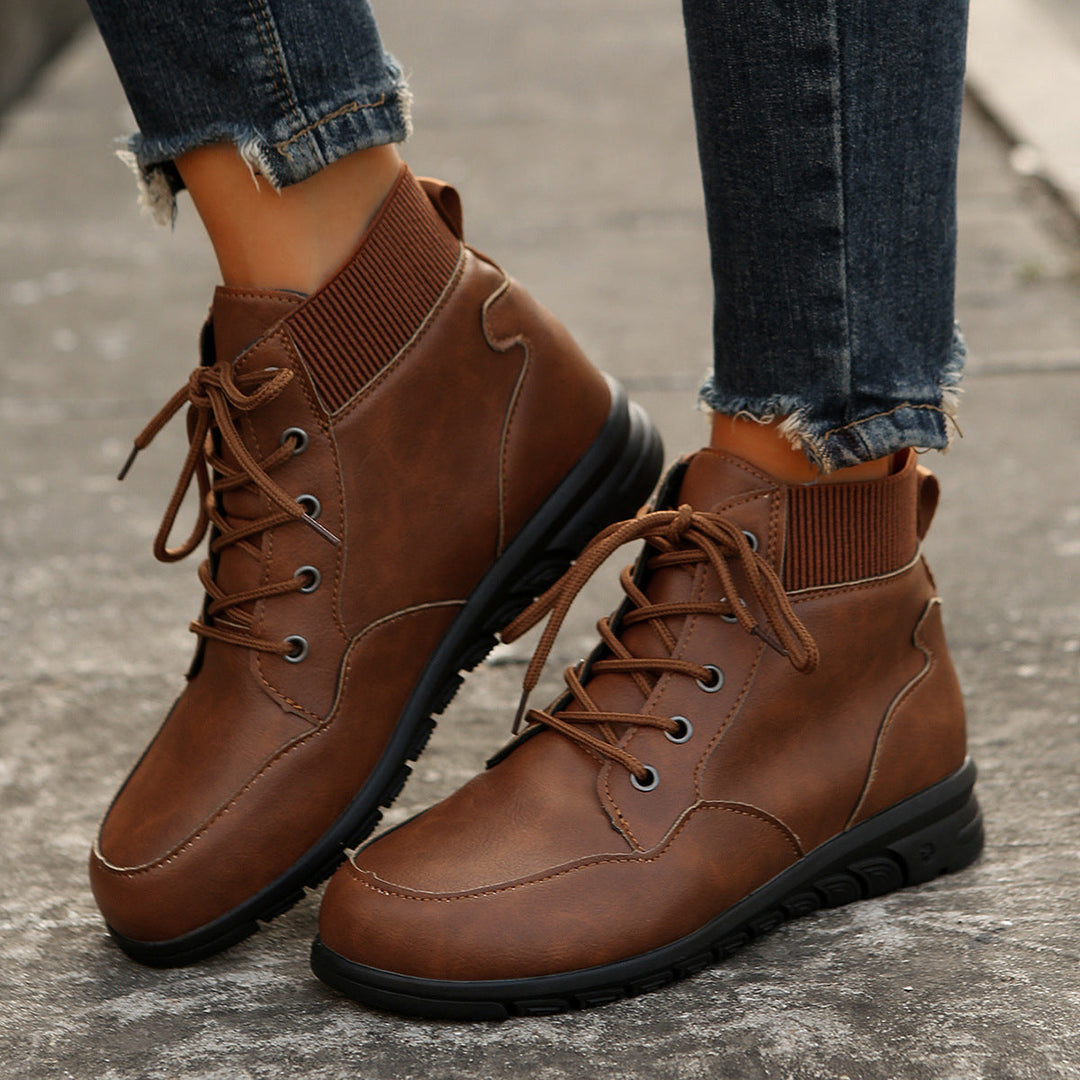 Women's Everyday Lace-Up Ankle Boots in Light Brown