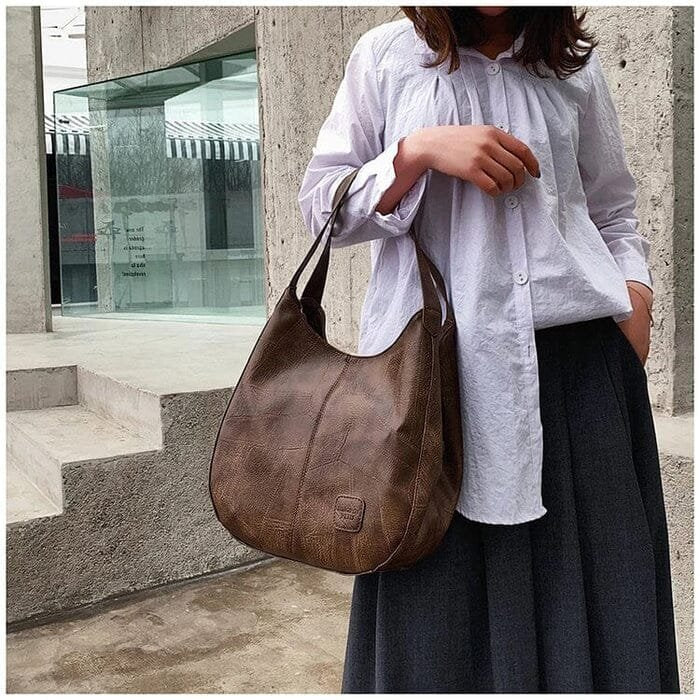 Women's Leather Tote Bag for Everyday Versatility (4)