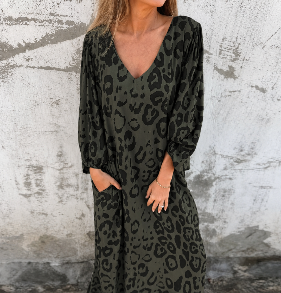 Women's Leopard Midi Dress with Long Sleeves and Pockets in Dark Green