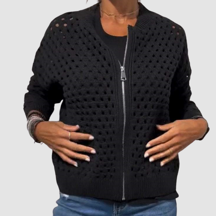 Women's Lightweight Knitted Jumper for Everyday Layering in Black