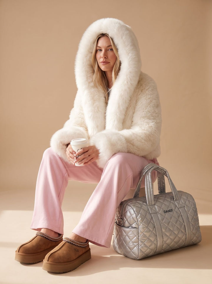 Women's Oversized Hooded Faux Fur Winter Coat (10)