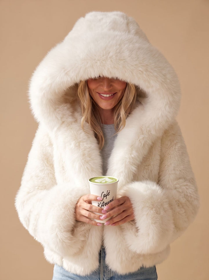 Women's Oversized Hooded Faux Fur Winter Coat (2)