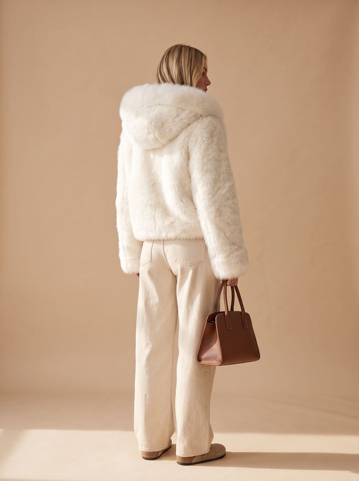 Women's Oversized Hooded Faux Fur Winter Coat (4)