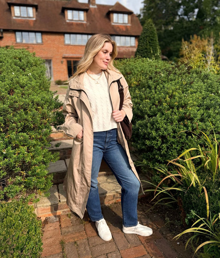 Women's Trench Coat in Beige for Windy Days in Beige 3