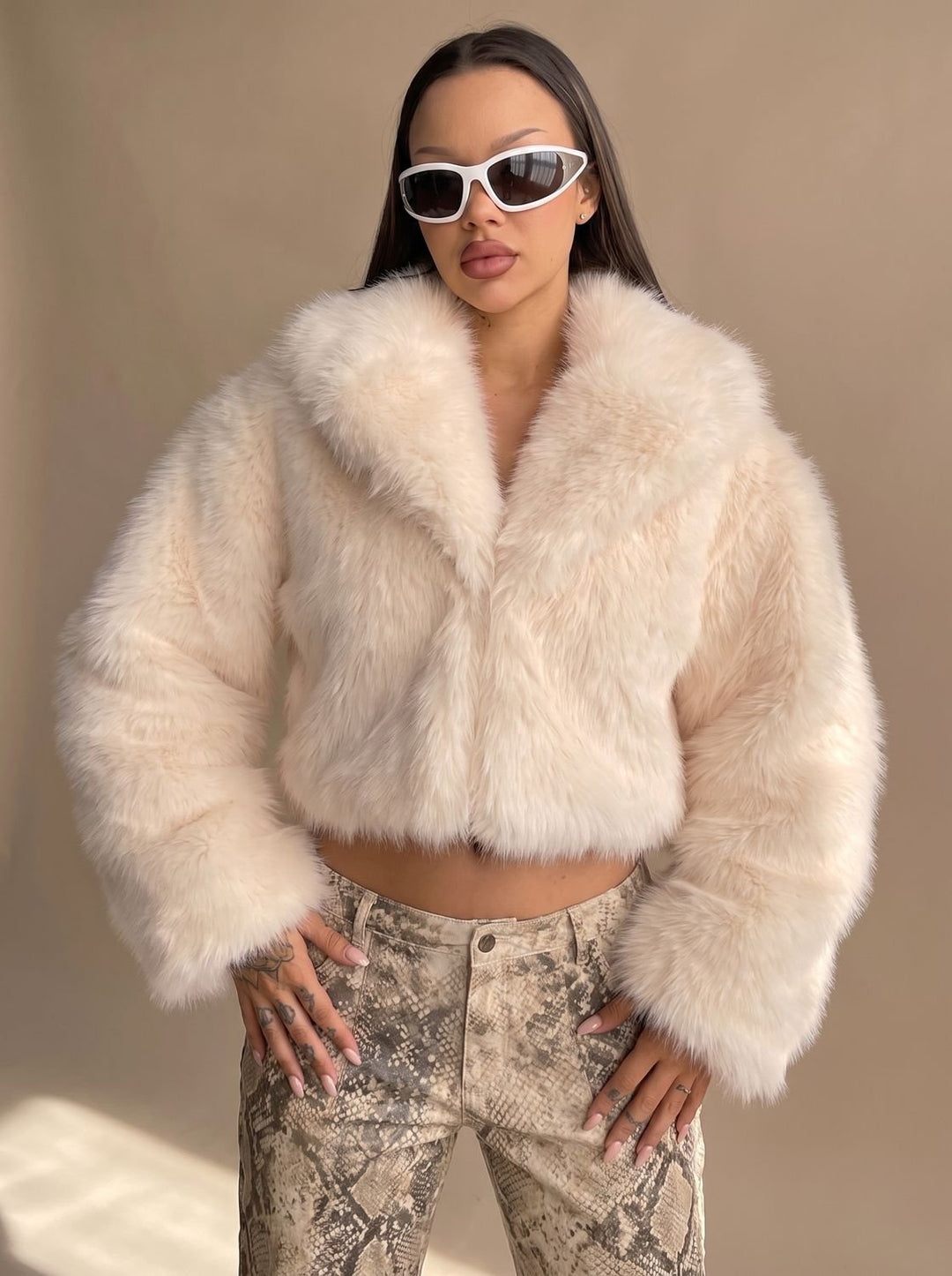 Women's Trench Coat in Cropped Faux Fur in Cream 3