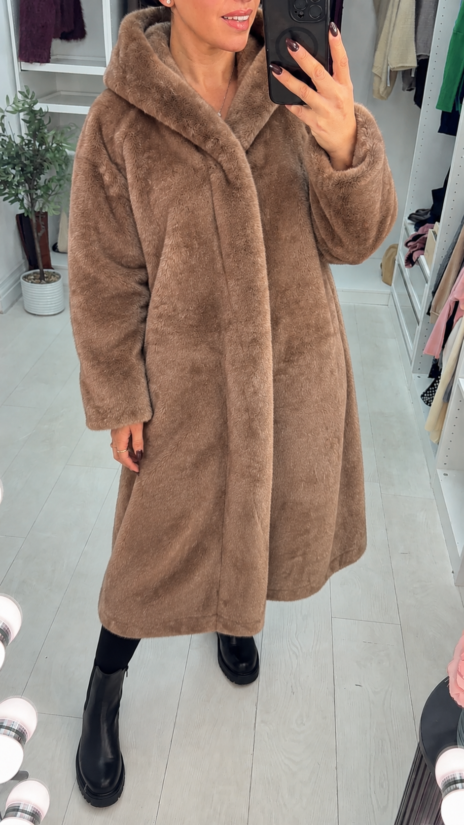Women's Trench Coat with Faux Fur Hood (2)