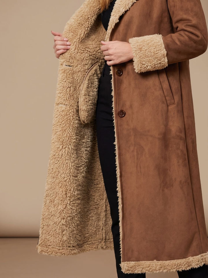 Women's Winter Trench Coat in Faux Fur (5)